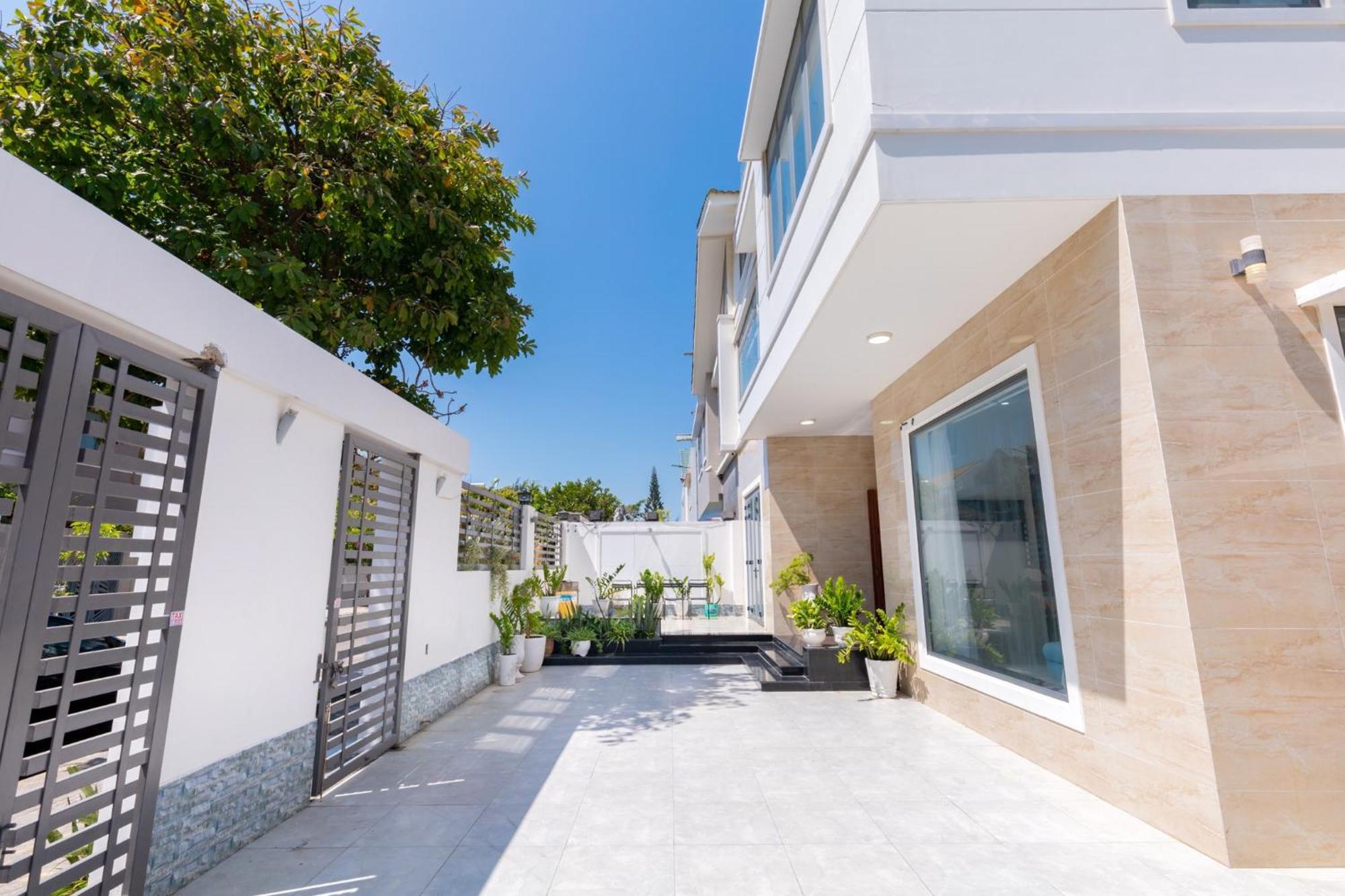 Villa Long Cung B2-11 - 8 Phong Ngu فونج تاو المظهر الخارجي الصورة